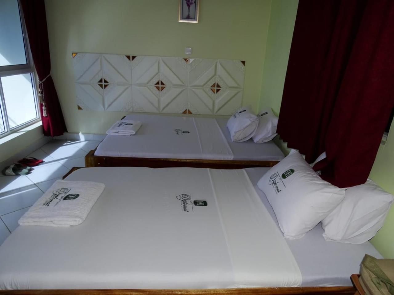Diplomat Diani Beach Resort Luaran gambar