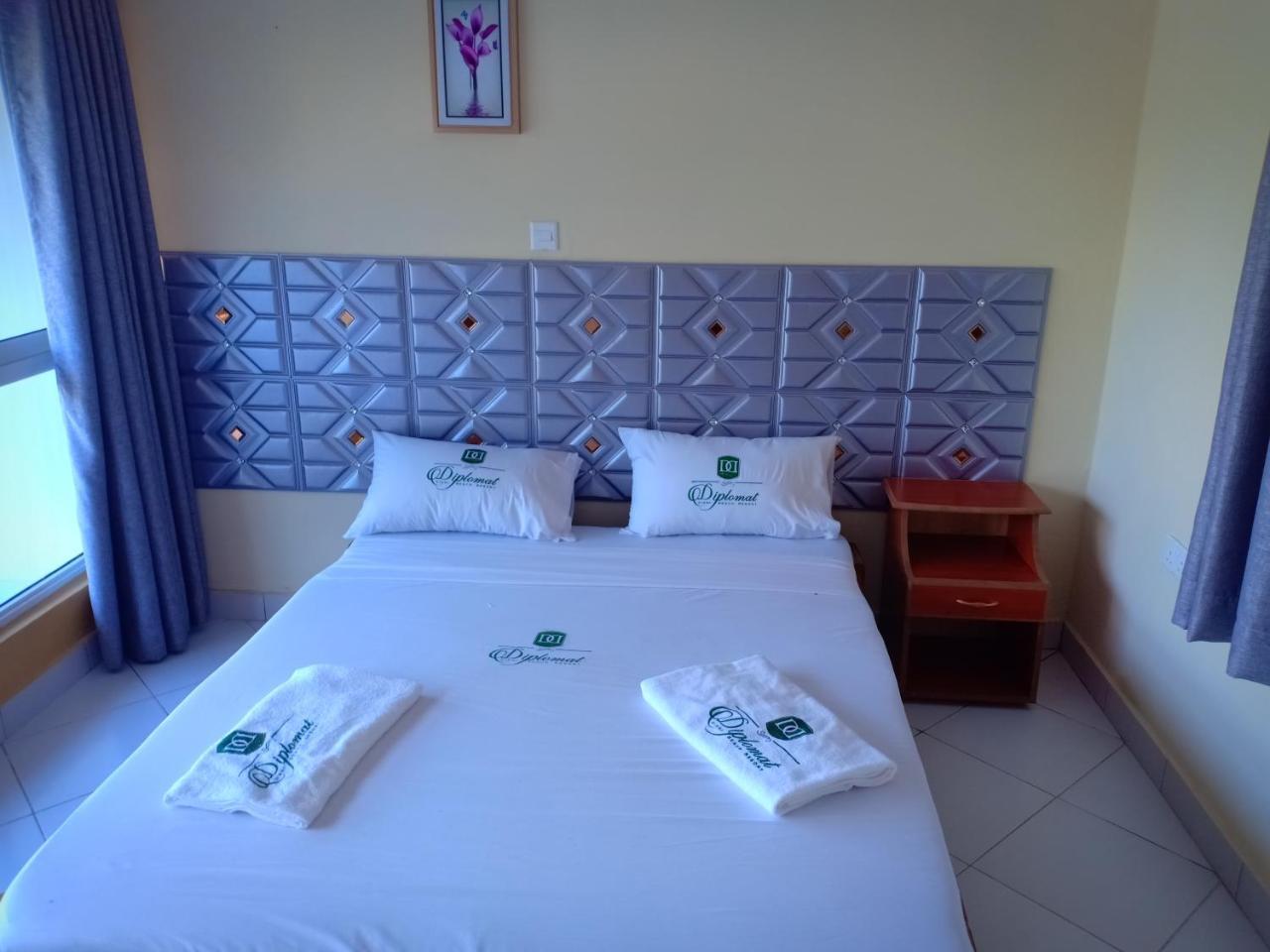 Diplomat Diani Beach Resort Luaran gambar